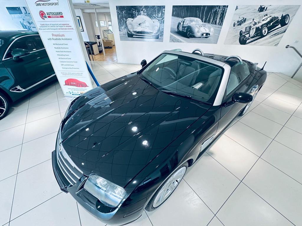 3.2L V6 engine of the Chrysler Crossfire 3.2 Roadster offering thrilling performance and a smooth drive.