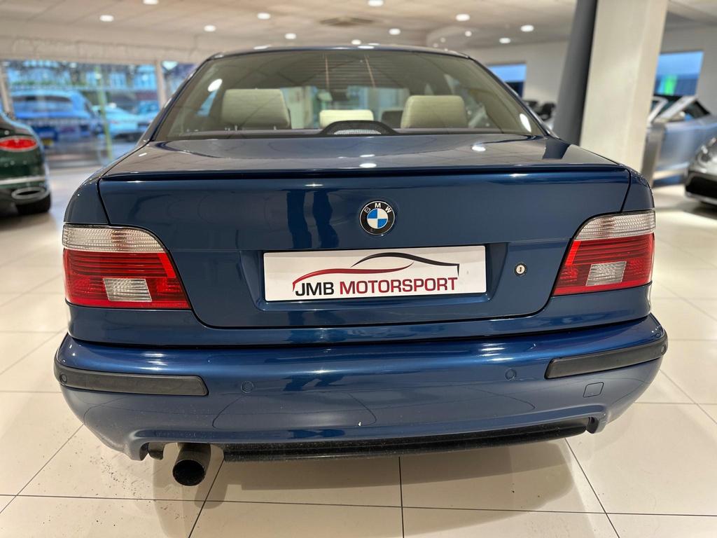 BMW Msport 525i Le Mans Blue Exterior